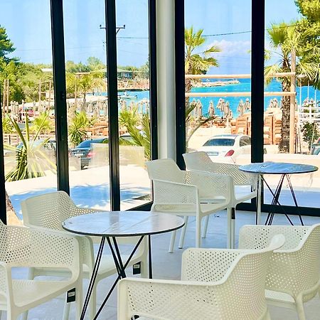 Hotel Vila Park Bujari Ksamil Eksteriør billede