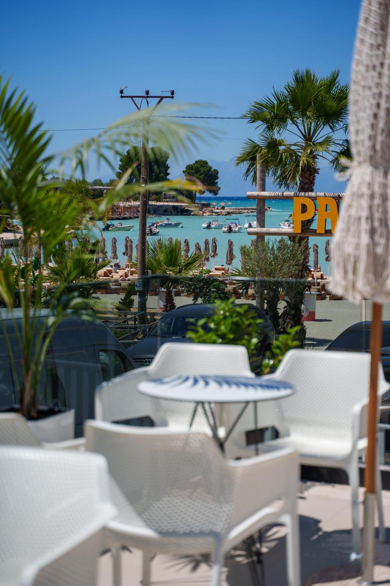 Hotel Vila Park Bujari Ksamil Eksteriør billede