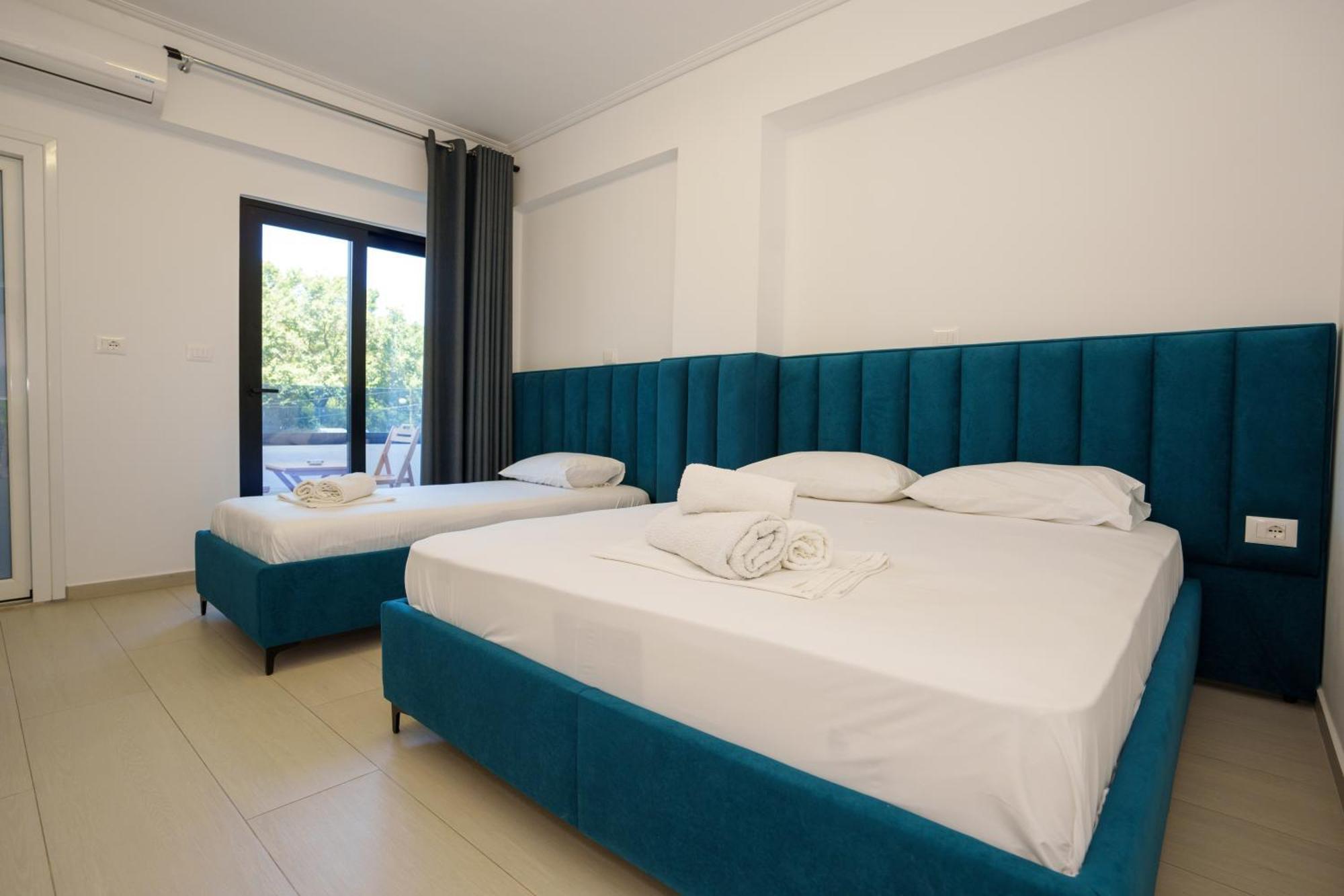 Hotel Vila Park Bujari Ksamil Eksteriør billede